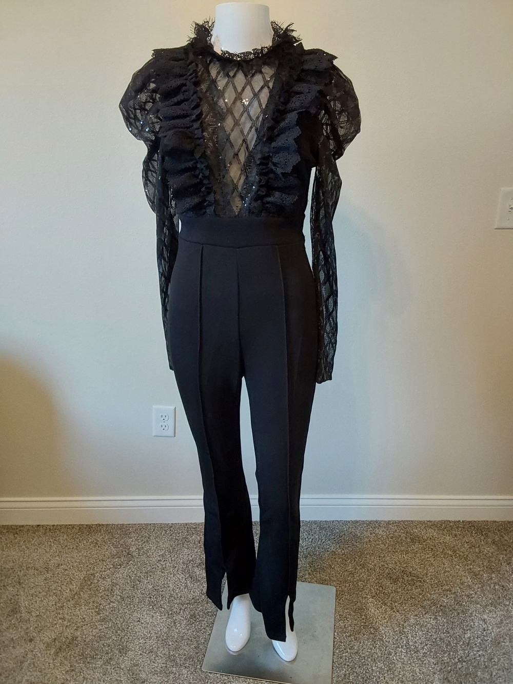 Black High-Waist Slim Leg Pants - Sophisticated Everyday